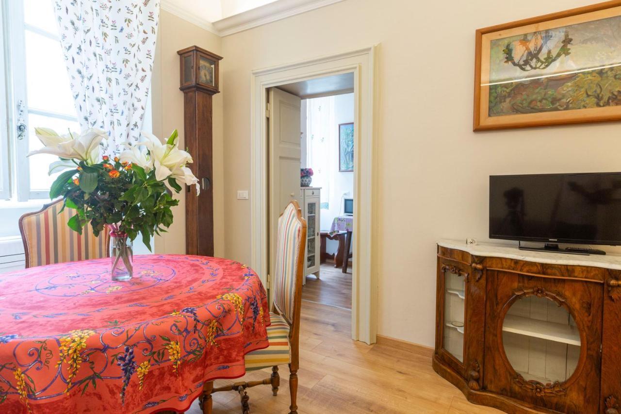 Apartment Vespucci- Quite Historic Palace Florence Exterior photo