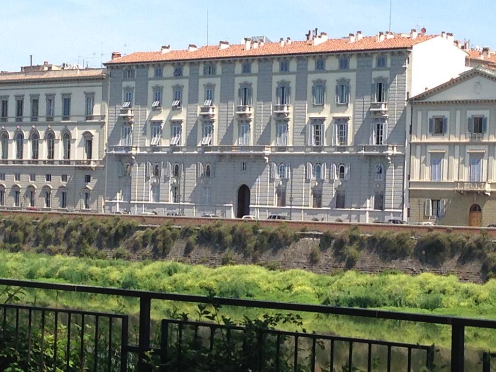 Apartment Vespucci- Quite Historic Palace Florence Exterior photo